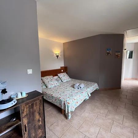 De La Chocolaterie Bed & Breakfast Vire-sur-Lot